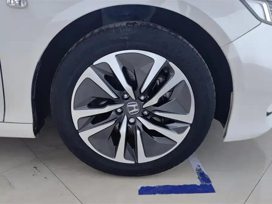 Honda Accord — фото 2