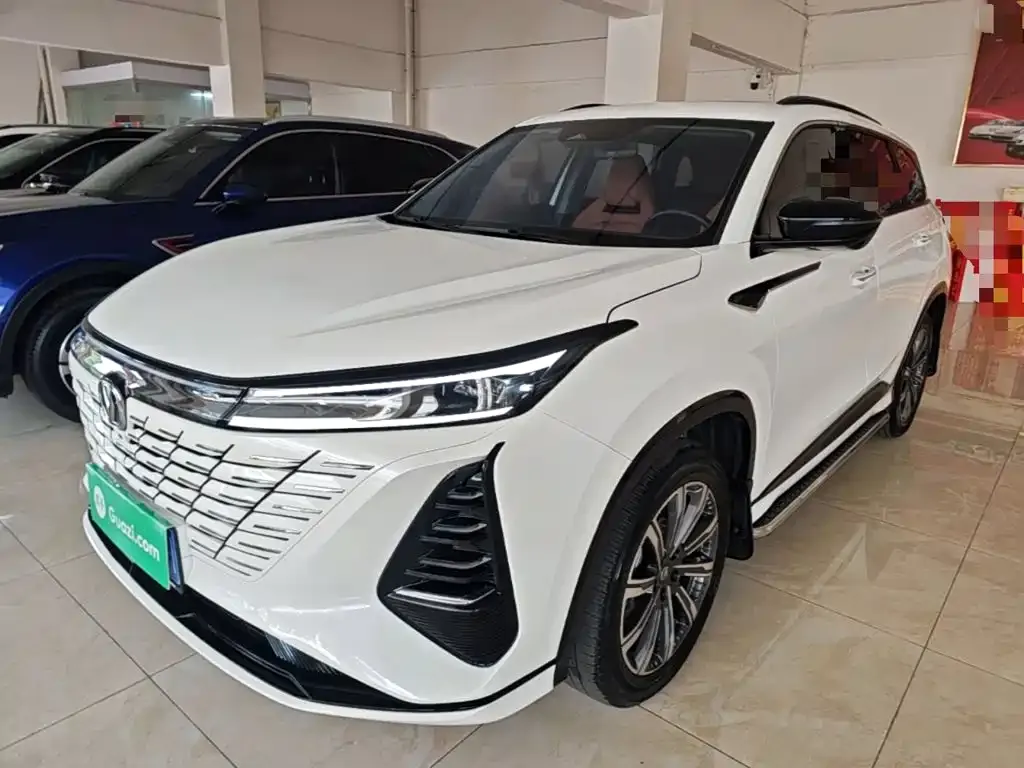 Changan CS75PLUS — фото 9
