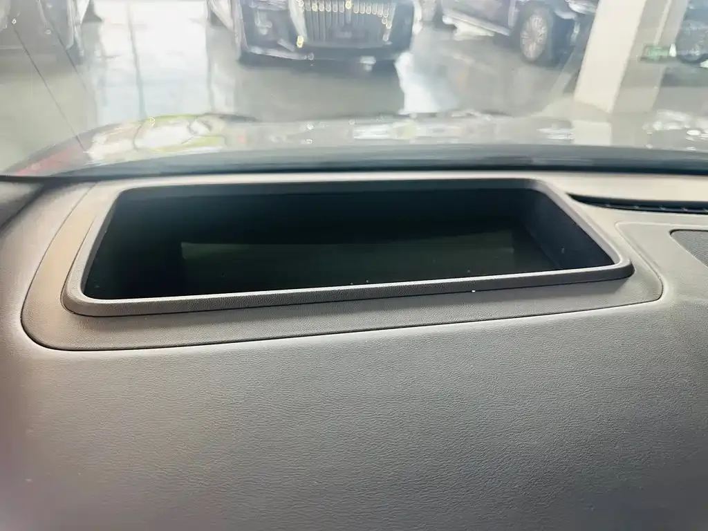 Hongqi EH7 2024 из CN, фото 6