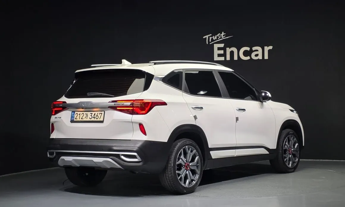Kia Seltos 2023 из KR, фото 3