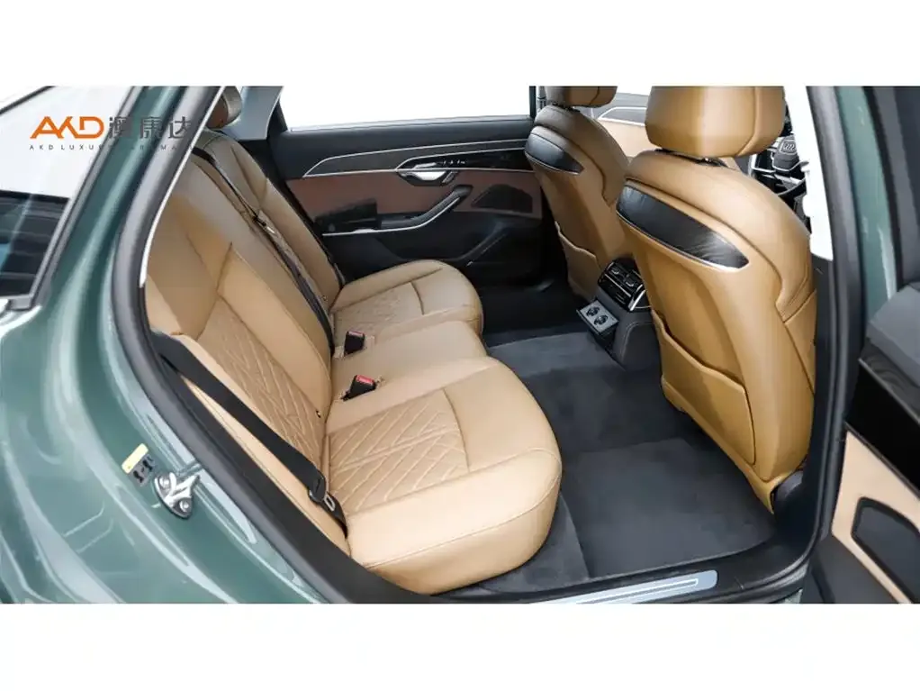 Audi A8 2023 из CN, фото 5