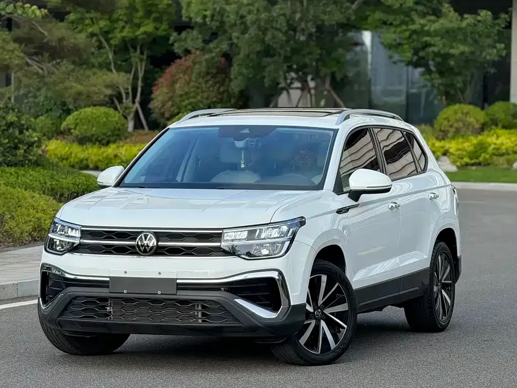 Volkswagen Tharu — фото 1