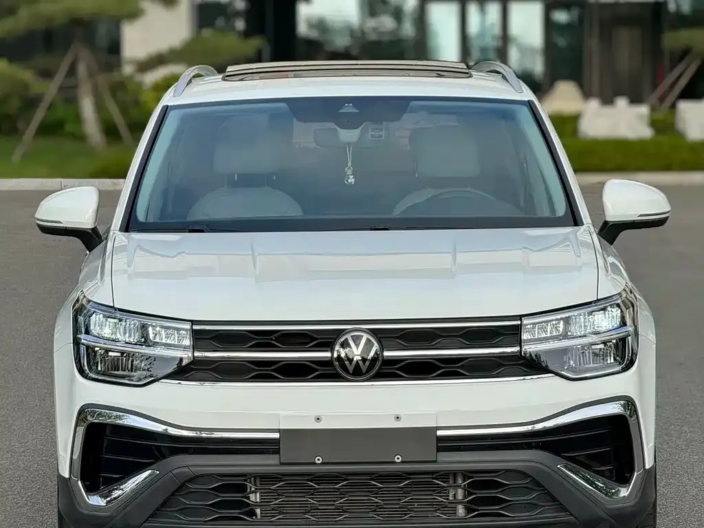Volkswagen Tharu — фото 3