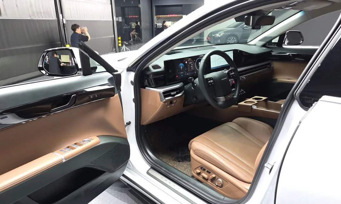 Hyundai Grandeur 2025 из KR, фото 6