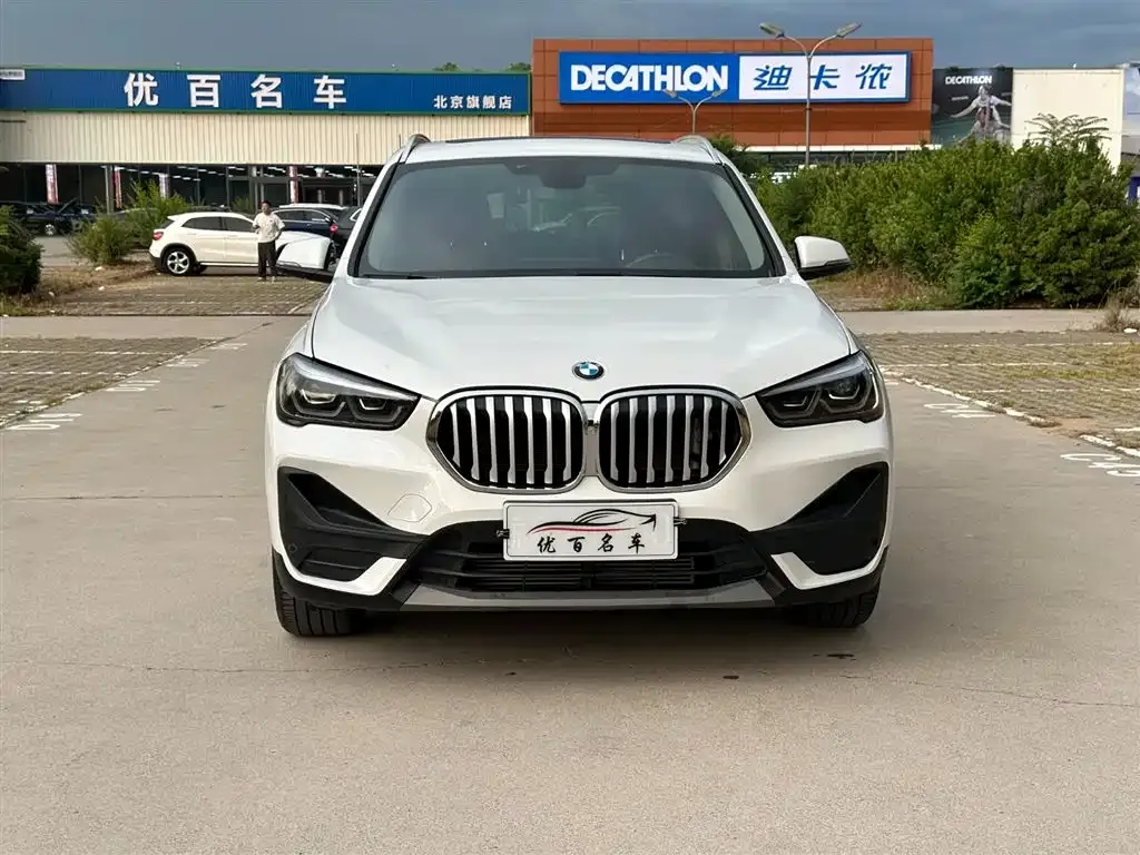 BMW X1 — фото 10