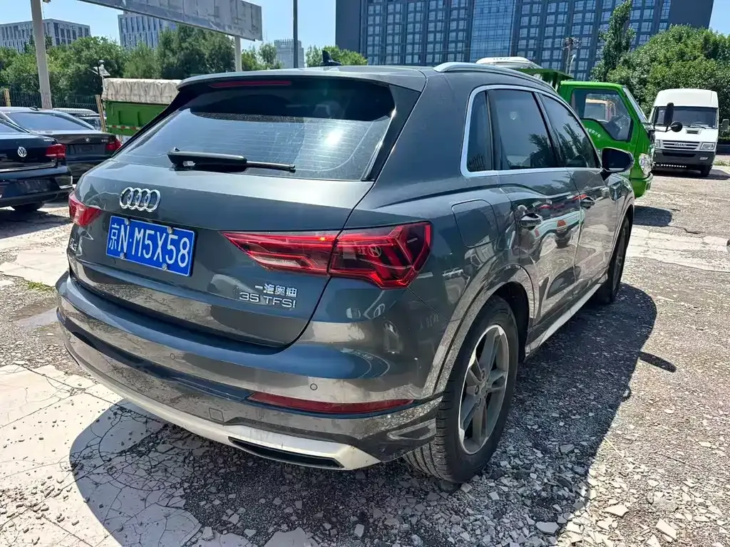Audi Q3 — фото 2