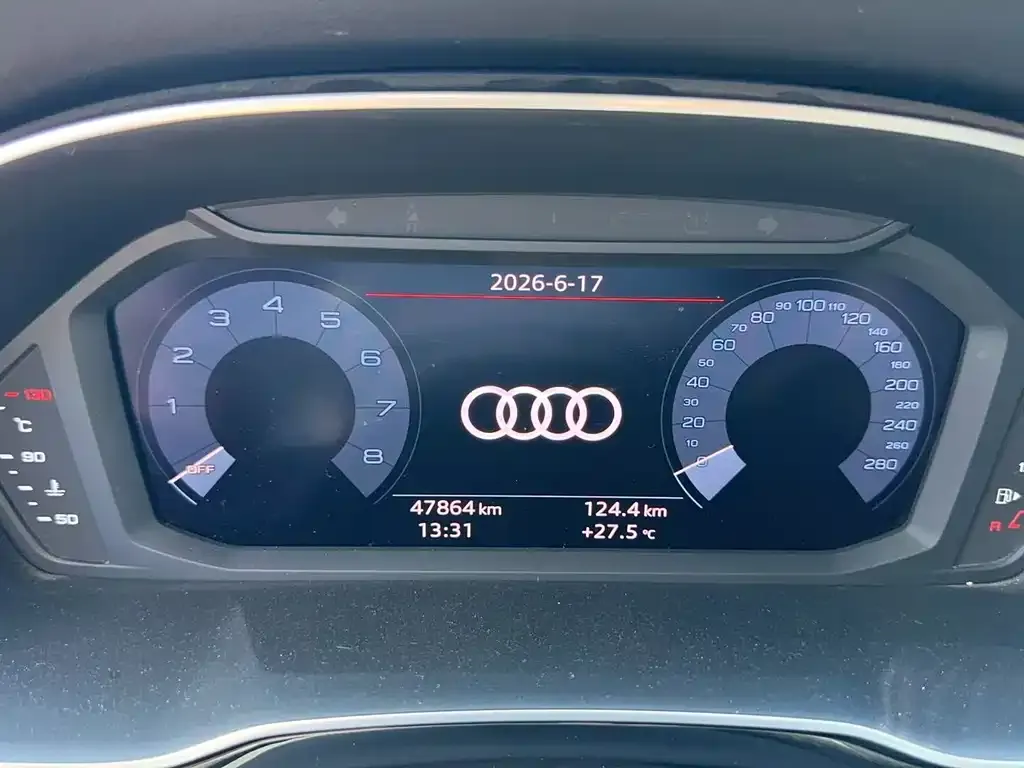Audi Q3 — фото 5