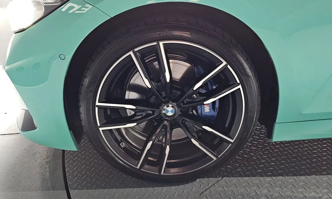 BMW 3-Series 2024 из KR, фото 6