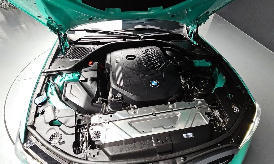 BMW 3-Series 2024 из KR, фото 8