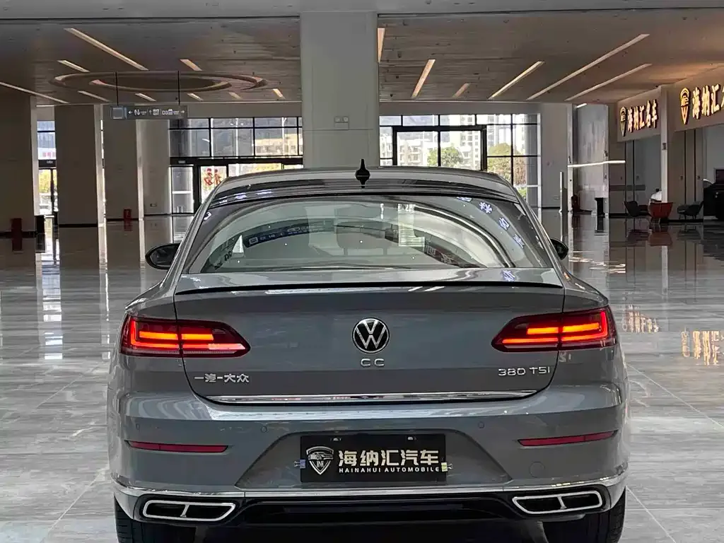 Volkswagen CC — фото 5