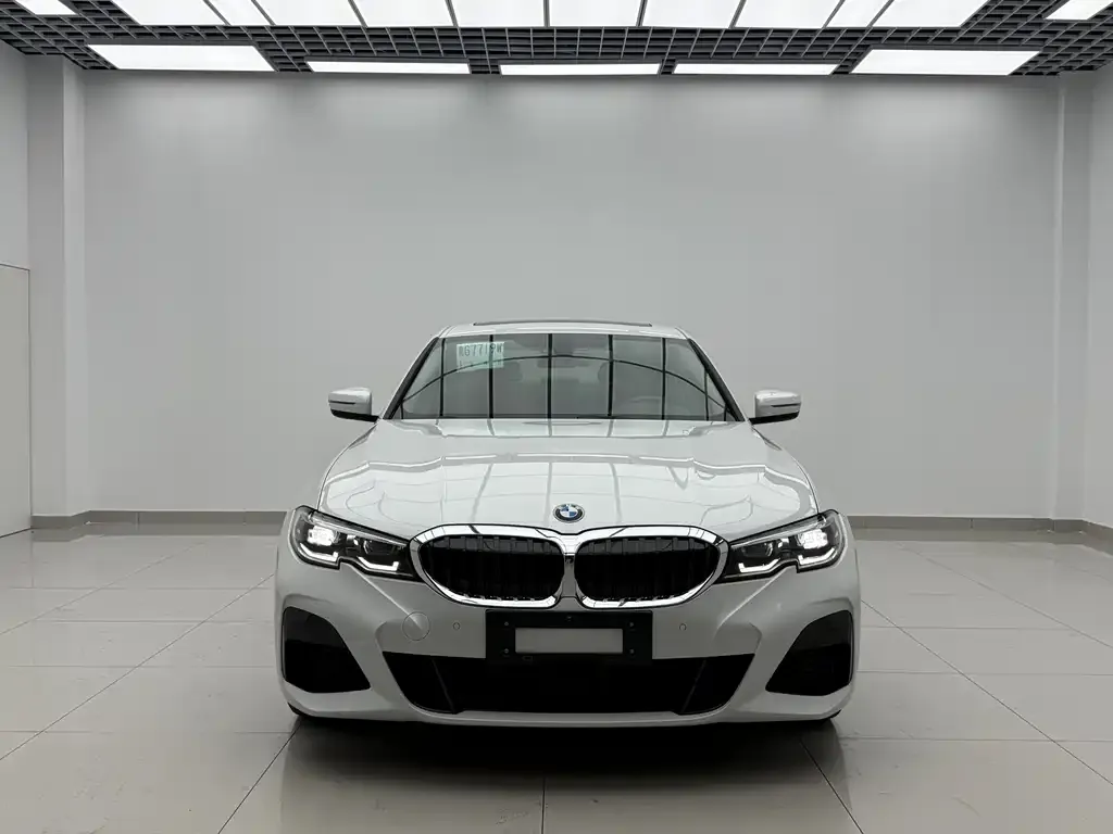 BMW 3 Series — фото 4