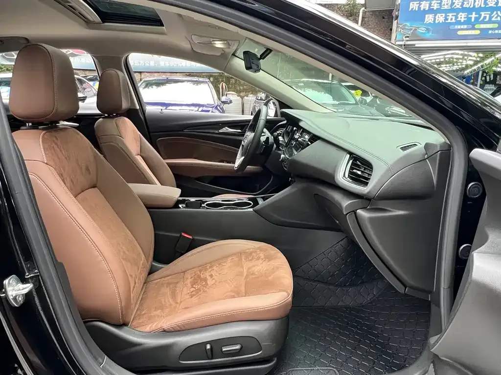 Buick Regal — фото 6