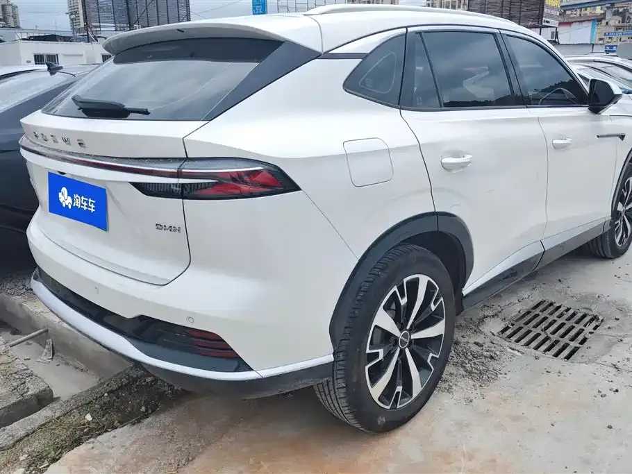 Roewe D5X DMH 2024 из CN, фото 8