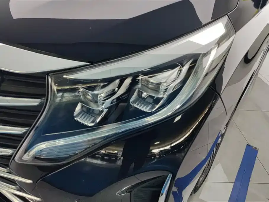 GAC Motor Trumpchi M8 — фото 3