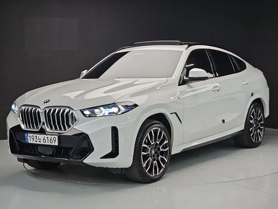 BMW X6 — фото 1