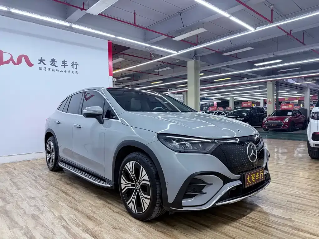 Mercedes-Benz EQE SUV 2023 из CN, фото 8