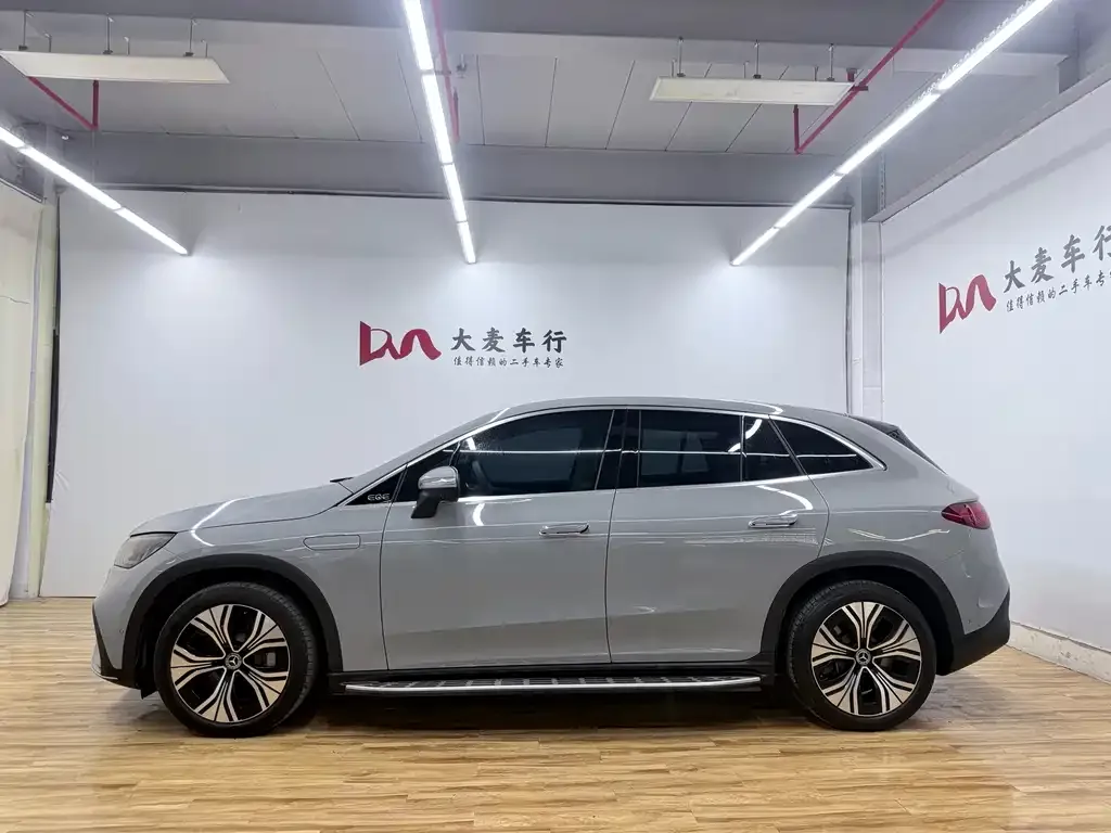 Mercedes-Benz EQE SUV 2023 из CN, фото 2