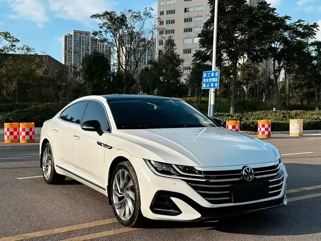 Volkswagen CC — фото 8