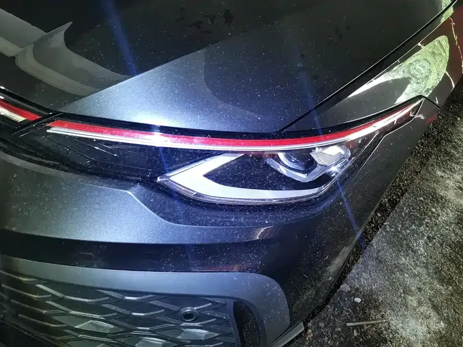 Volkswagen Golf GTI — фото 6