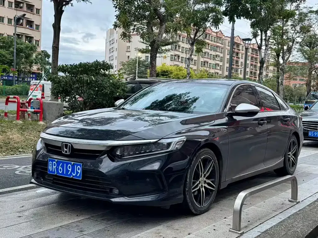 Honda Inspire — фото 1