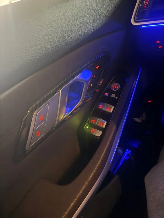 BMW 3-Series 2021 из KR, фото 7