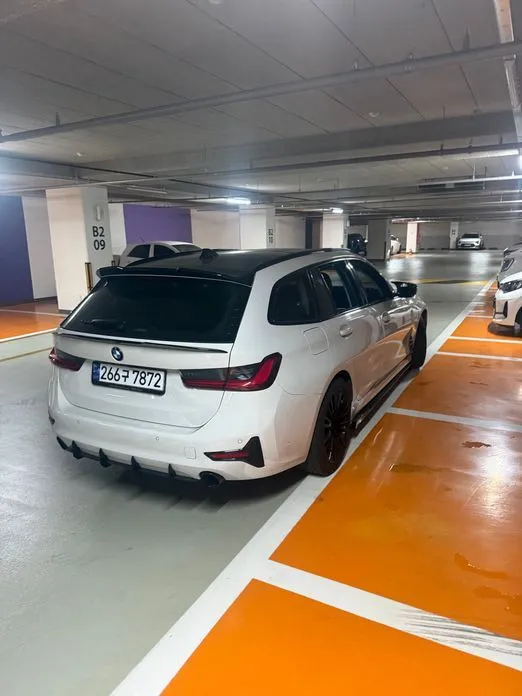BMW 3-Series 2021 из KR, фото 3