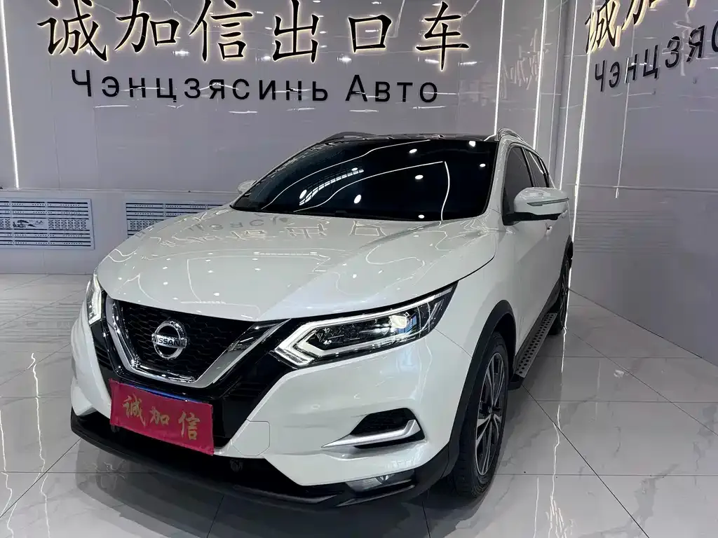 Nissan Qashqai — фото 1