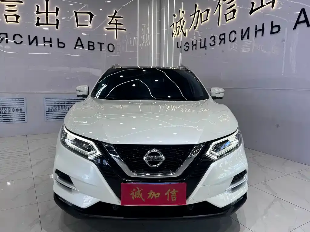Nissan Qashqai — фото 2