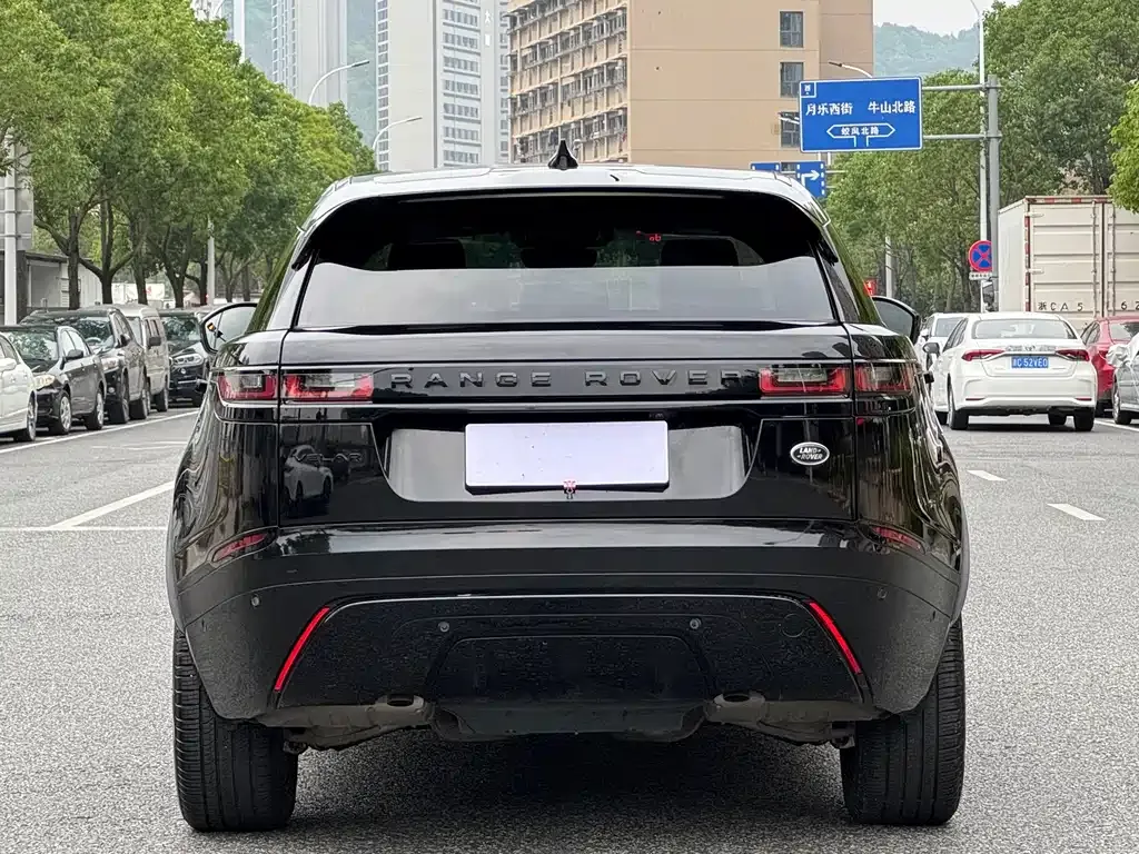 Land Rover Velar — фото 6