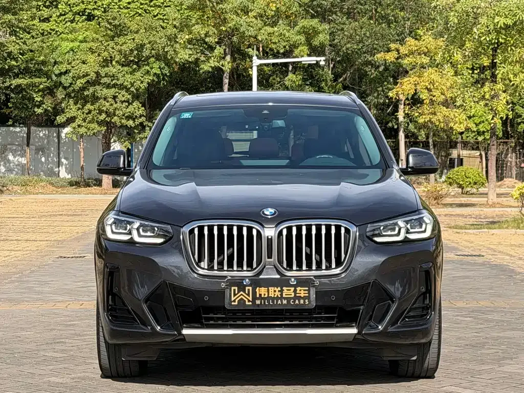 BMW X3 — фото 9