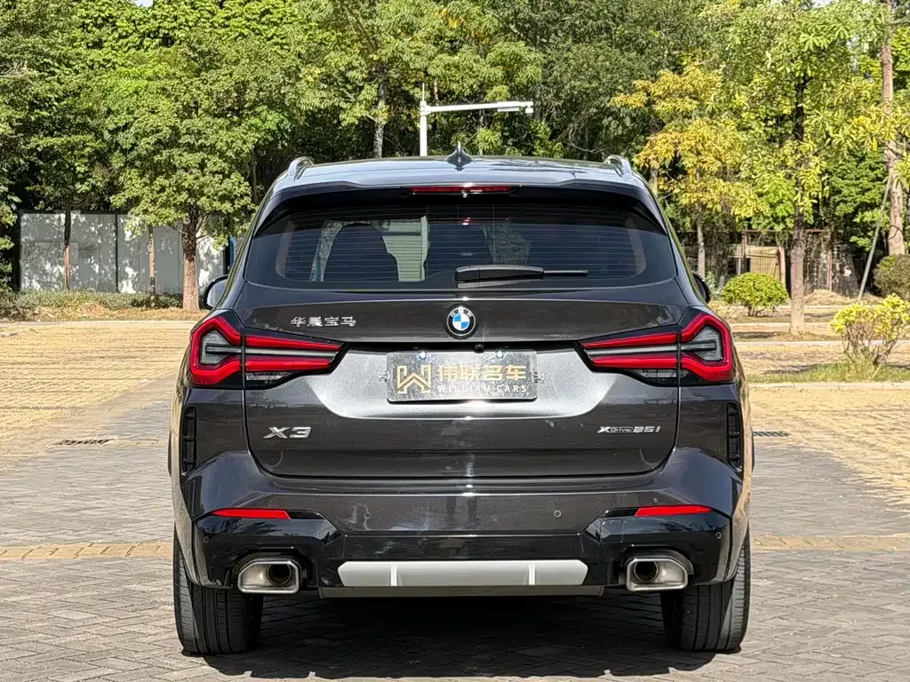 BMW X3 — фото 7
