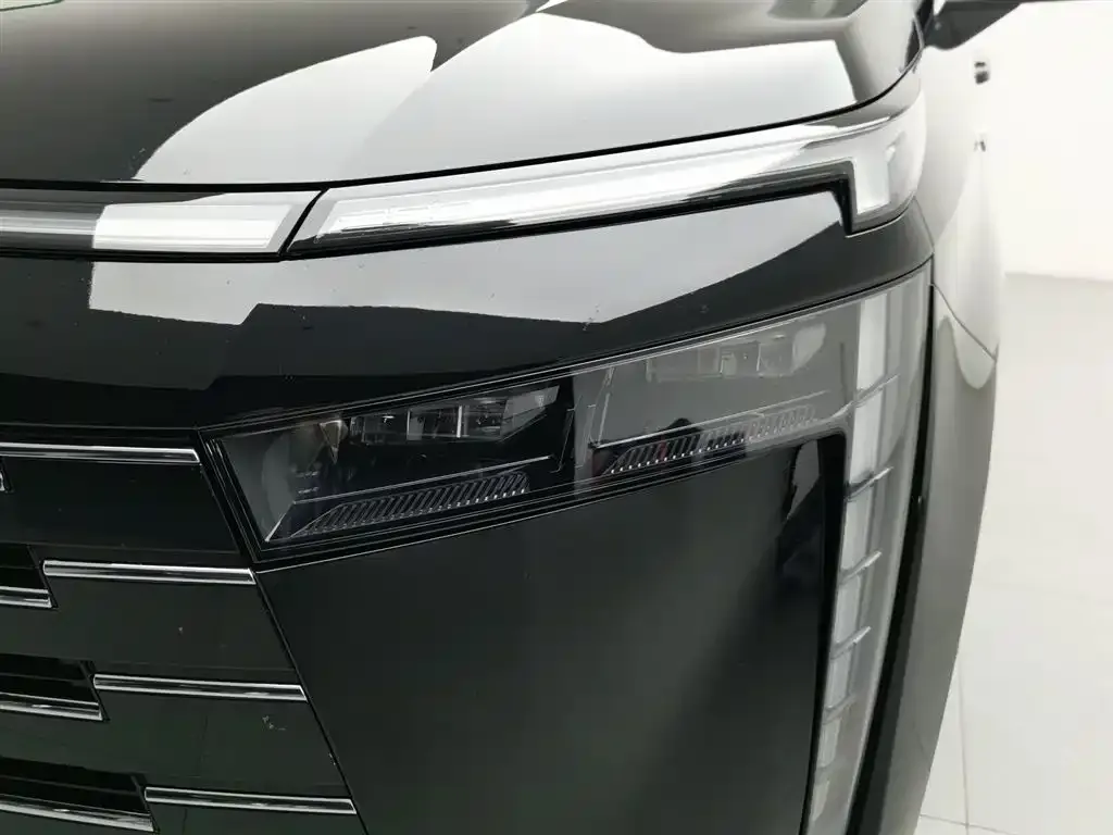 GAC Motor 传祺E8 PHEV 2024 из CN, фото 3