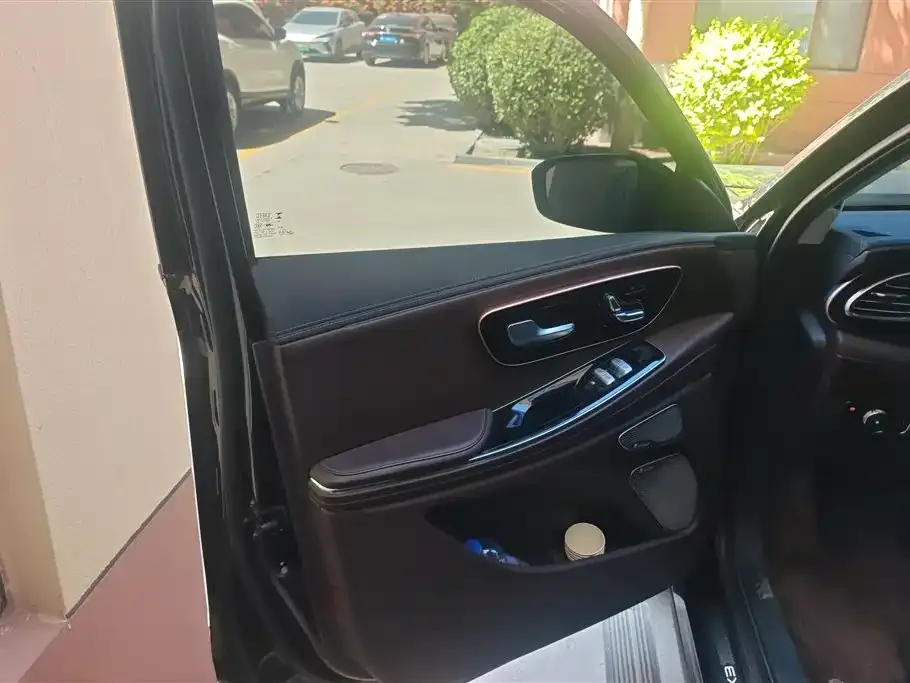 Exeed Landmark — фото 4