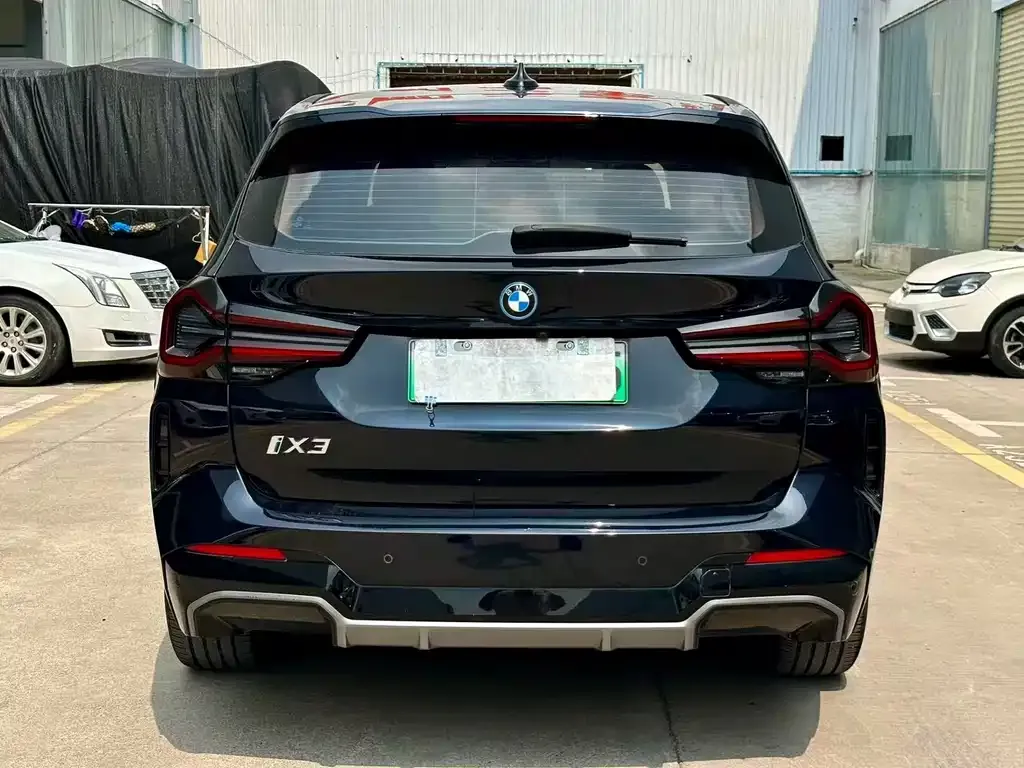 BMW iX3 2023 из CN, фото 6