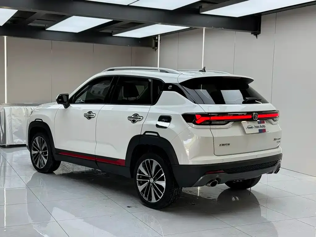 Changan CS35PLUS — фото 3