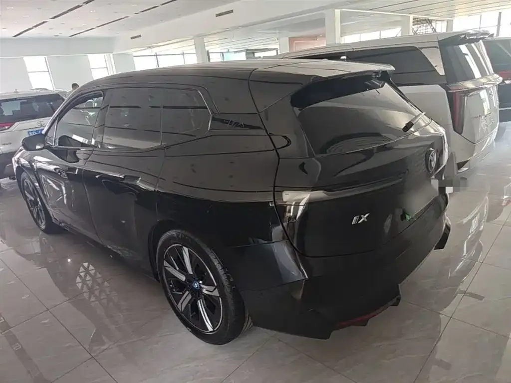 BMW iX 2023 из CN, фото 7