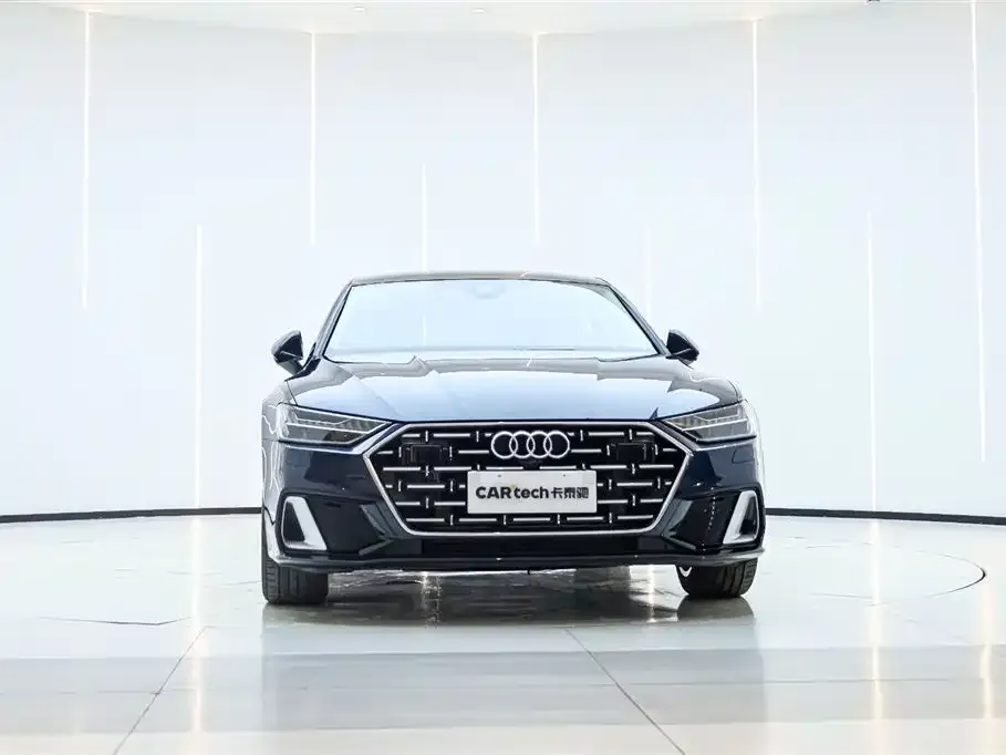 Audi A7L 2024 из CN, фото 4