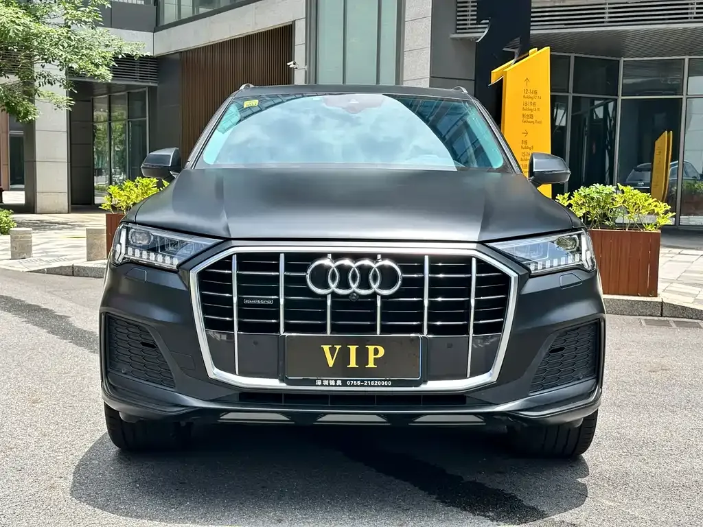 Audi Q7 2021 из CN, фото 9