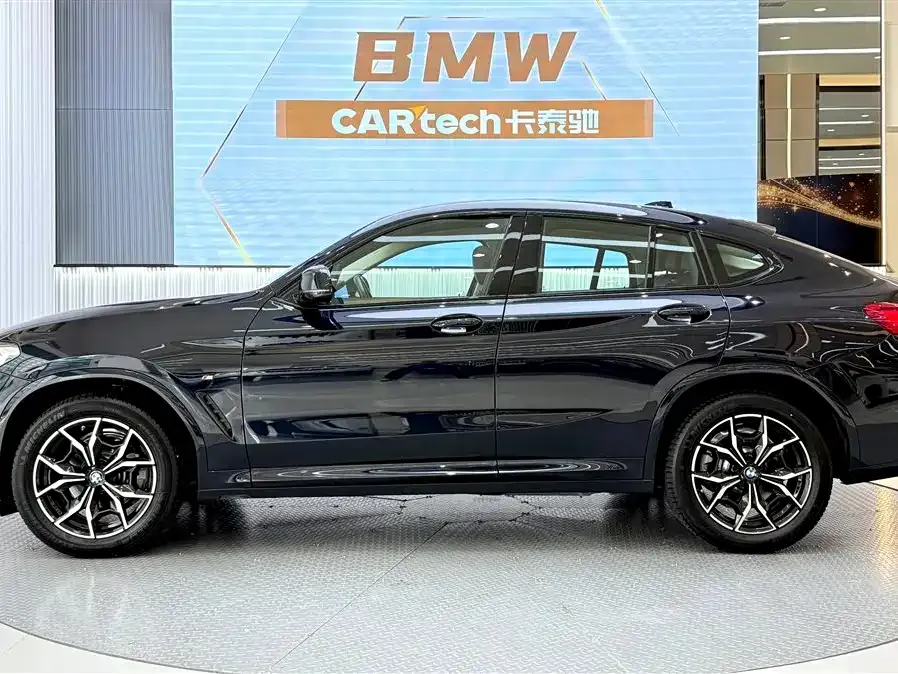 BMW X4 — фото 4