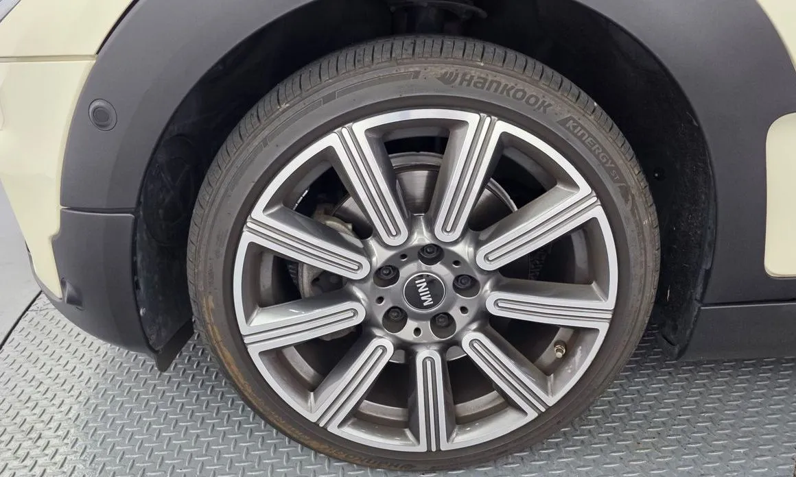 Mini Clubman 2021 из KR, фото 9