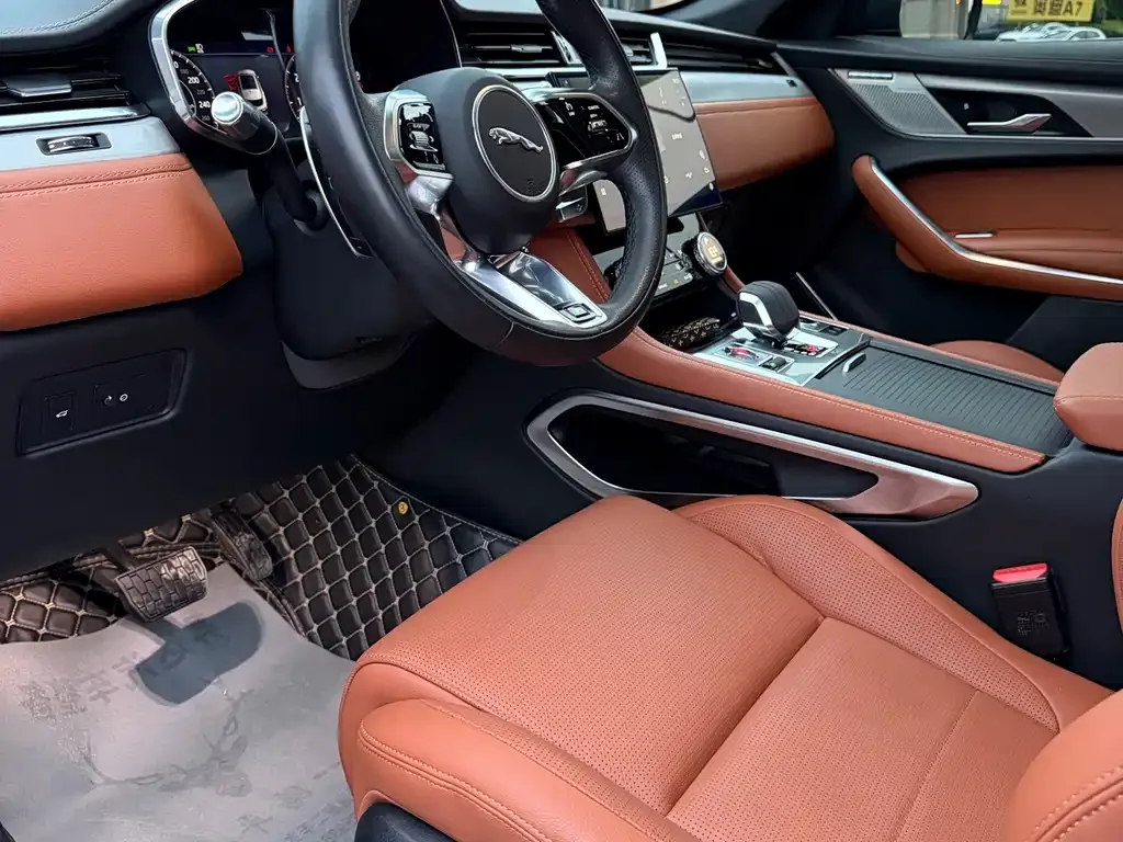 Jaguar F-PACE 2021 из CN, фото 7