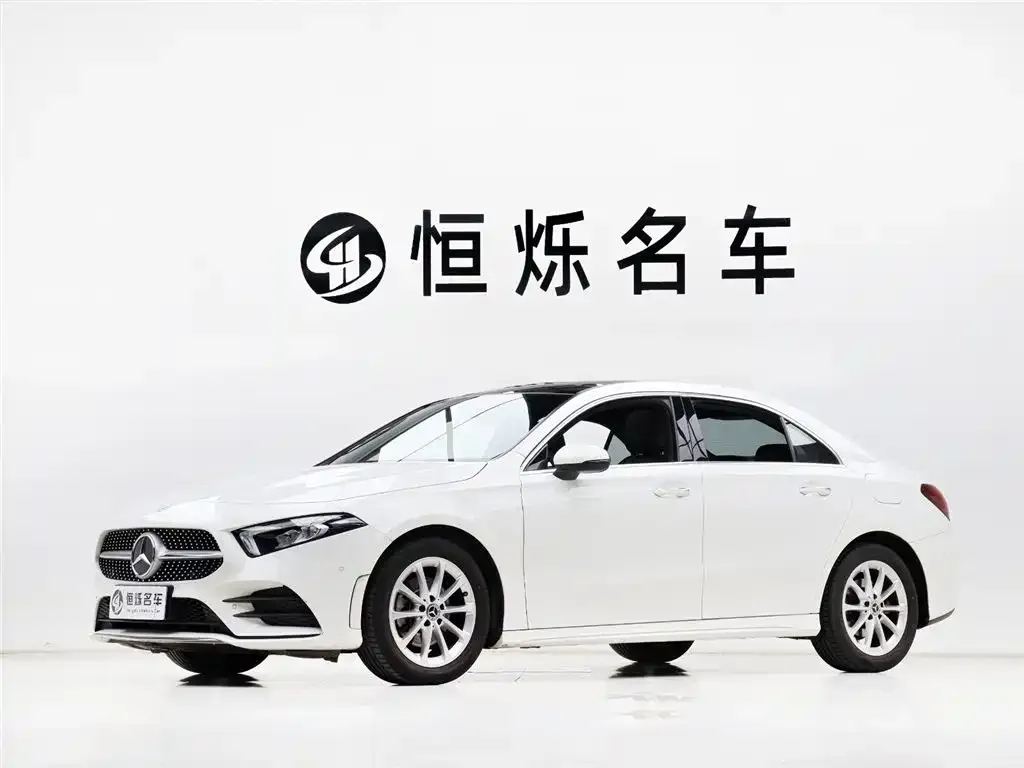 Mercedes-Benz A-Class — фото 1