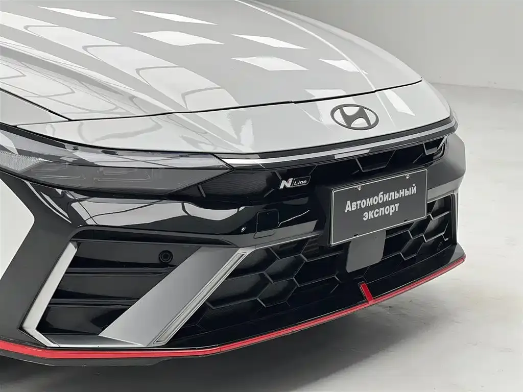Hyundai Elantra — фото 8