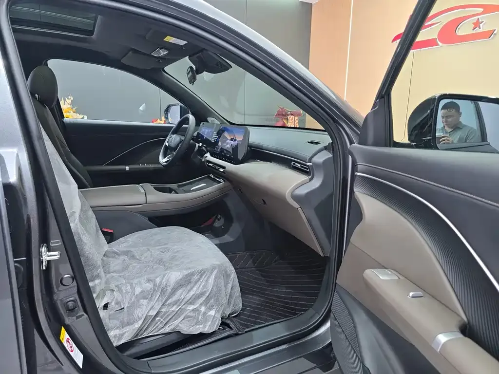 Changan CS55PLUS PHEV 2026 из CN, фото 4