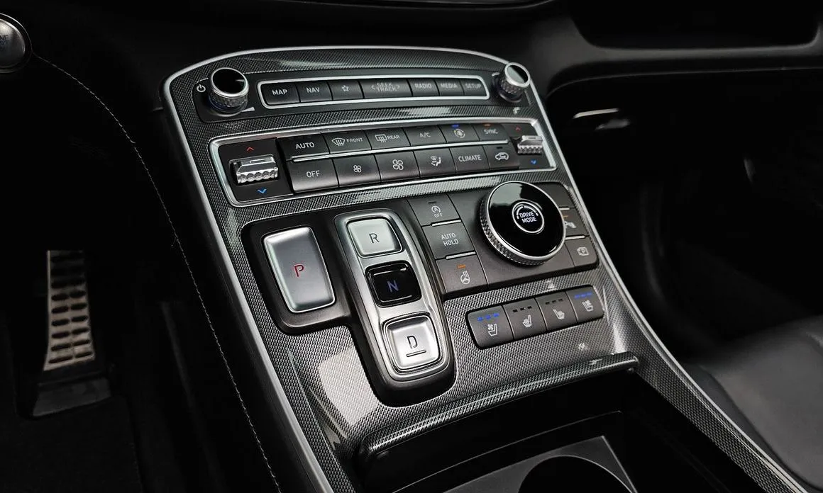 Hyundai Santafe — фото 9