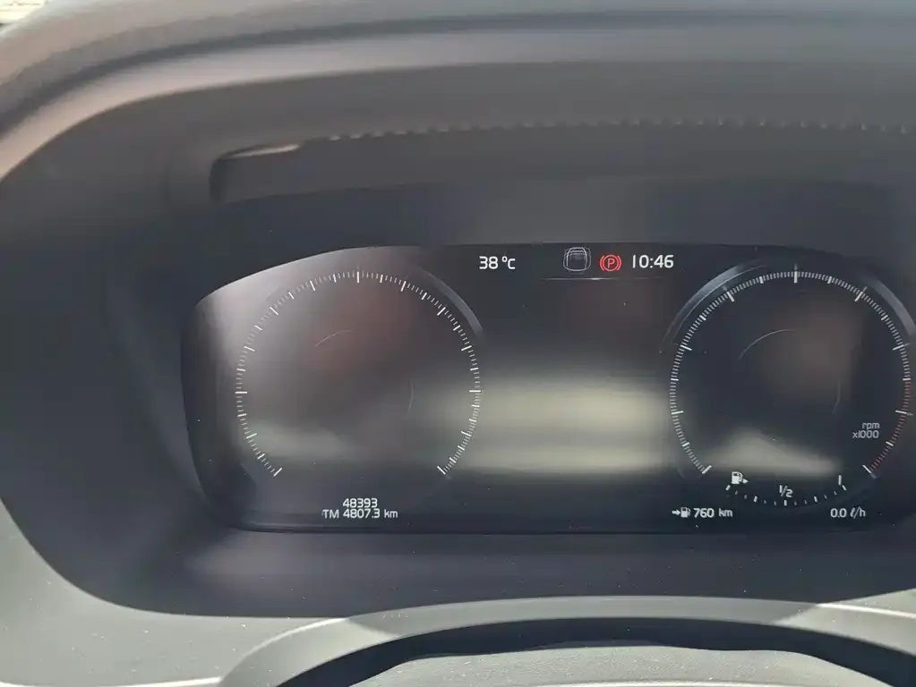 Volvo V90 2021 из CN, фото 2