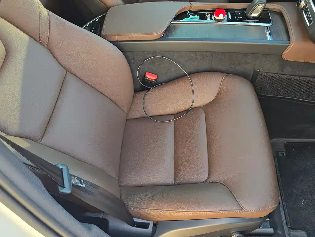 Volvo V90 2021 из CN, фото 9