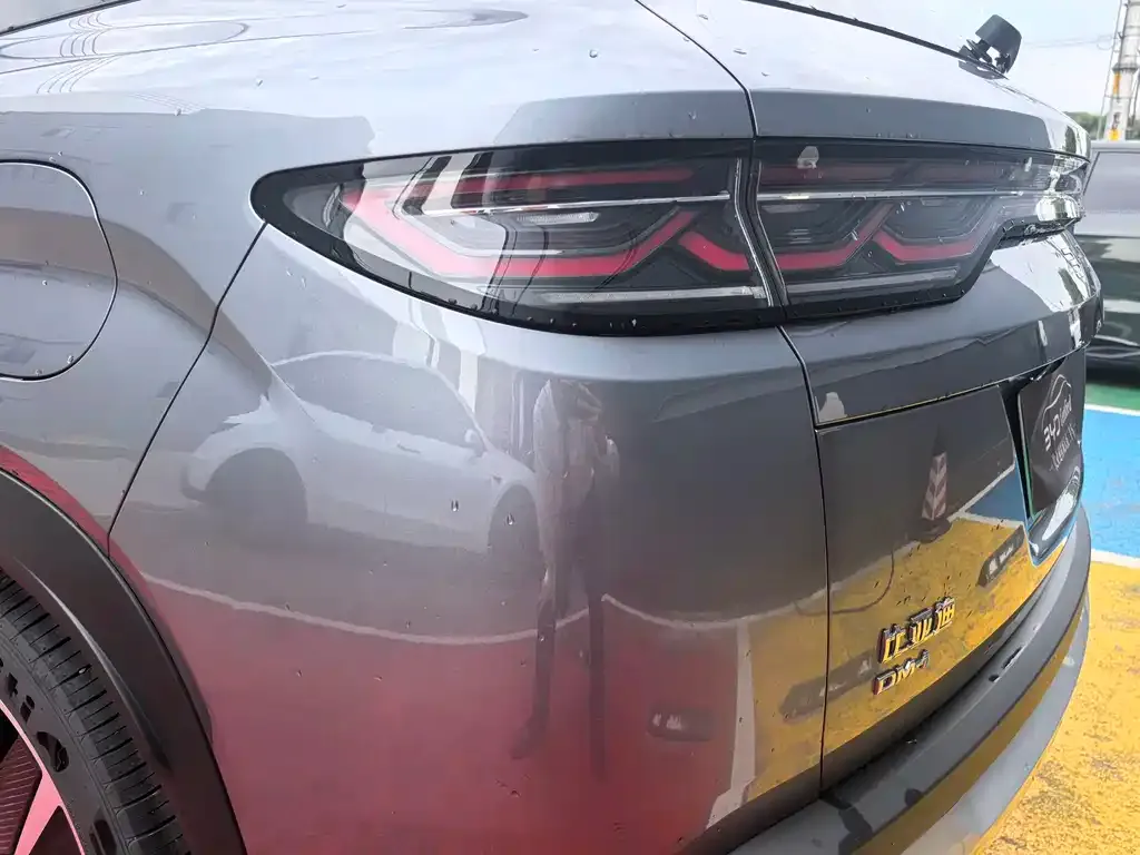 BYD L DM-i — фото 2