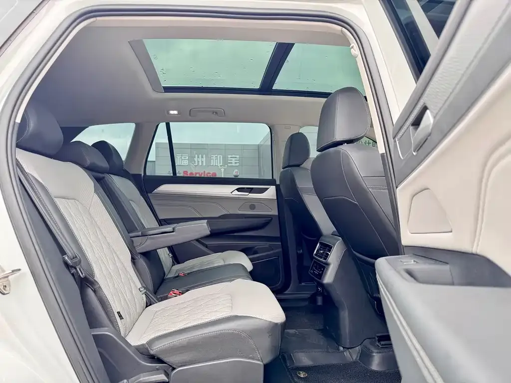 Volkswagen Tavendor 2023 из CN, фото 7