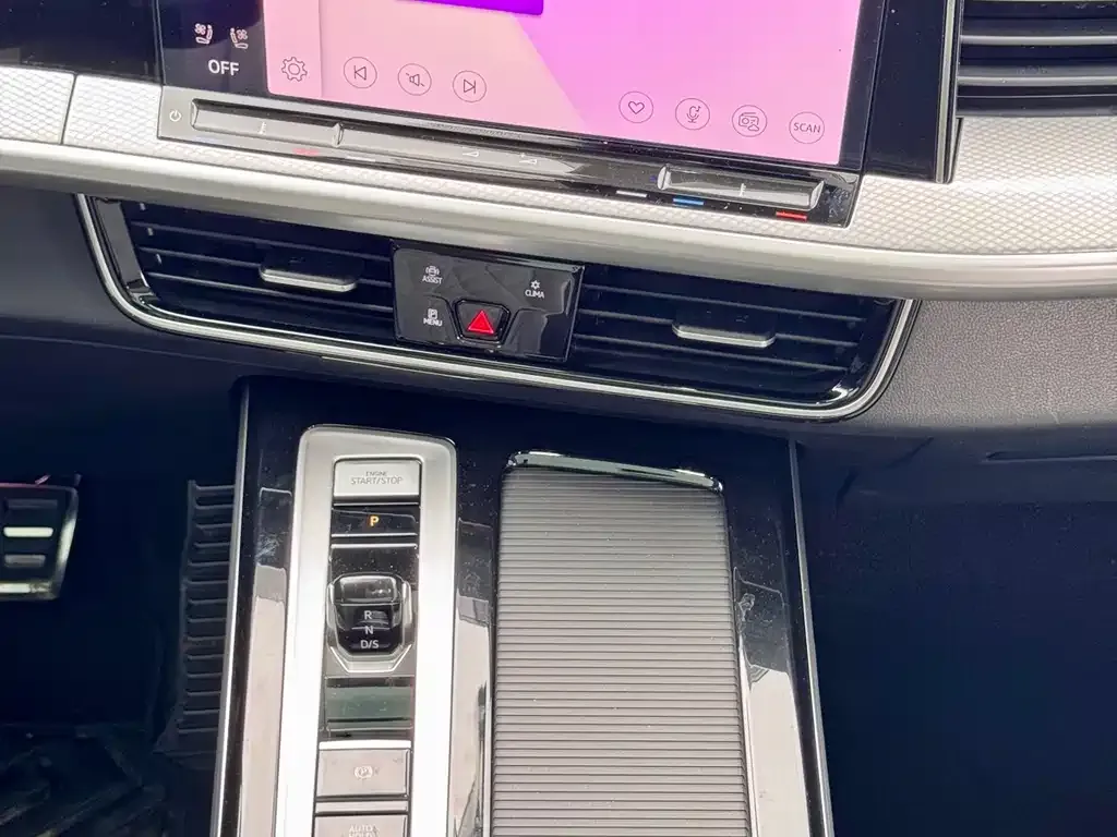 Volkswagen Tavendor 2023 из CN, фото 6